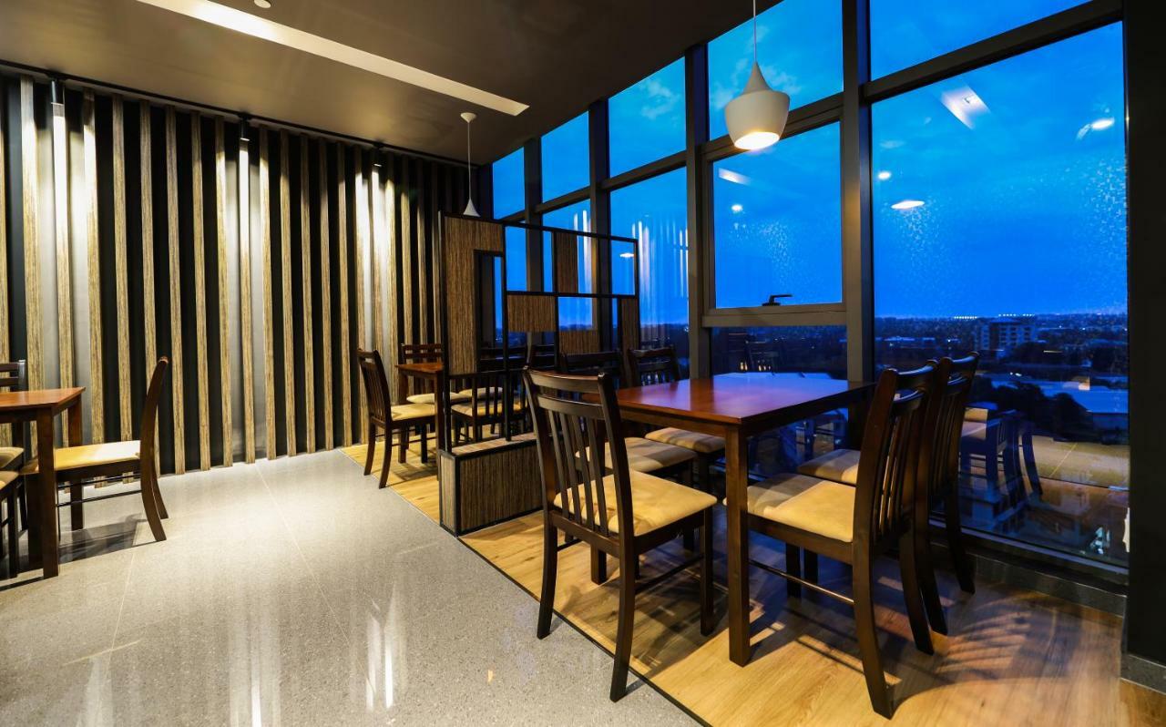 โรงแรมเลน เต ย่างกุ้ง ภายนอก รูปภาพ